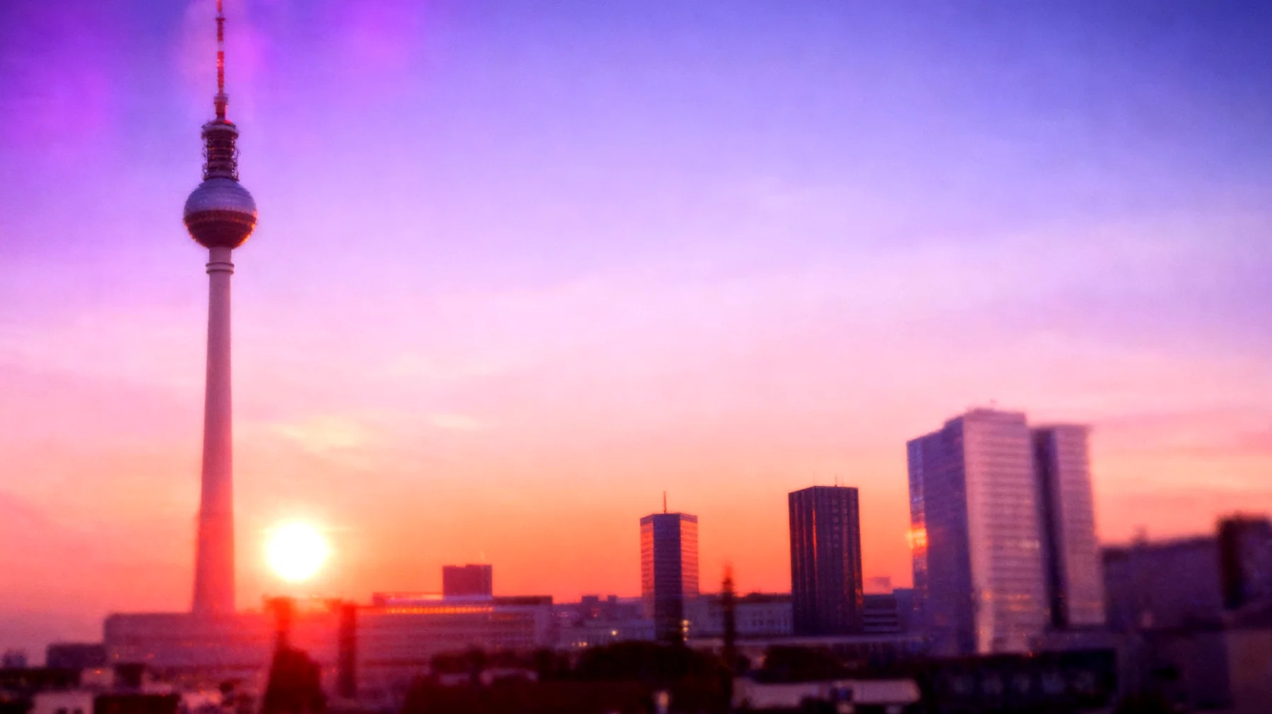 Gute Zeiten, schlechte Zeiten (GZSZ)2025-12-28T16:32:19.844Z"